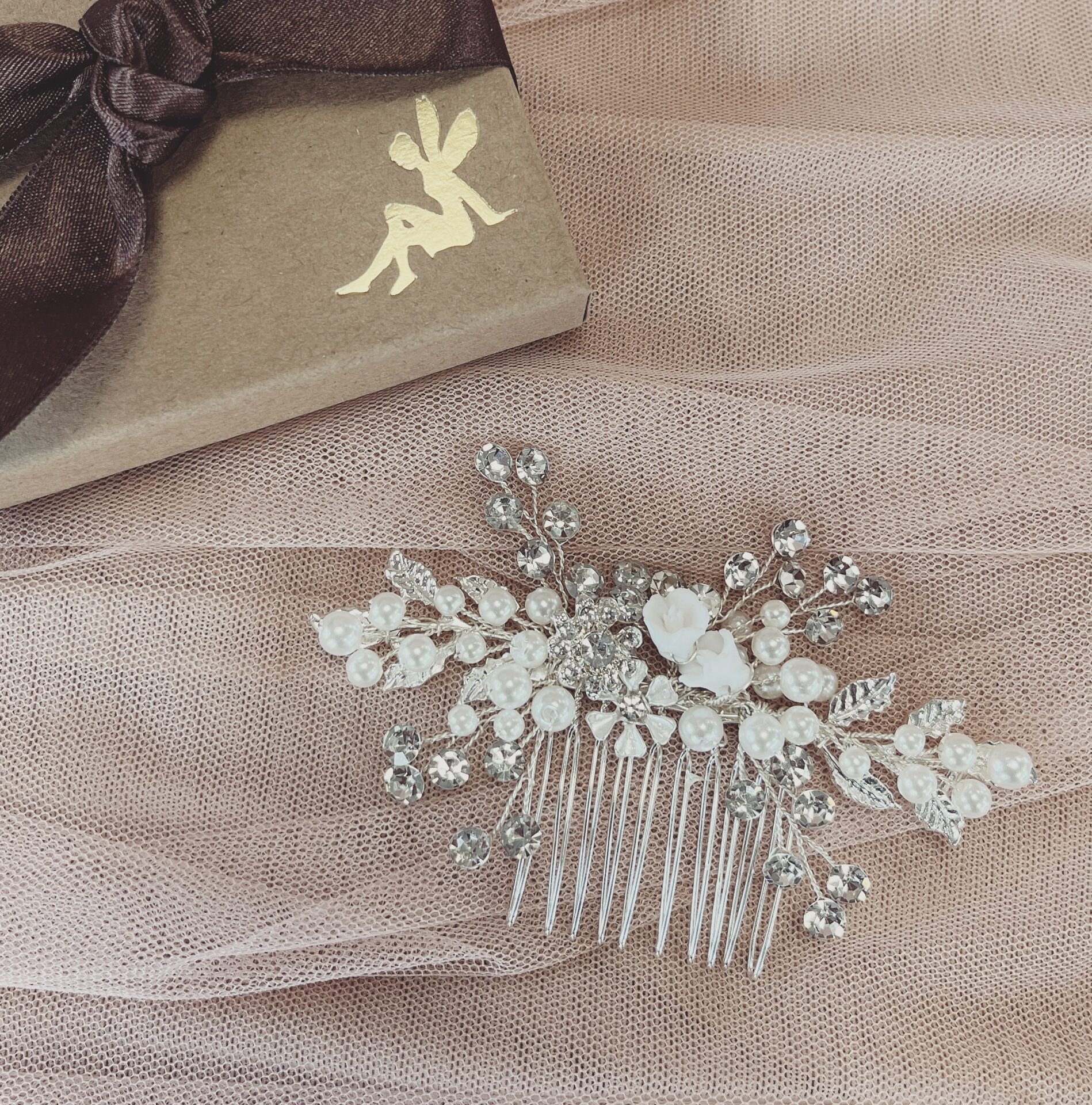 Gloria – Silver (1)