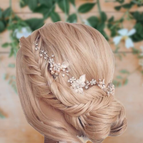 Hair Up Trouwen Accessoires Haaraccessoires Haarsieraden OOAK Delicate Bridal Hair Vine Boho Hair Accessory Flowers & Pearls UK Seller 
