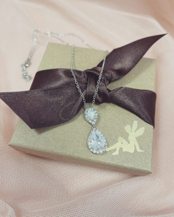 7. Such a Classic Silver – necklace