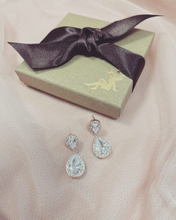 8. Such a Classic Rose Gold – earrings