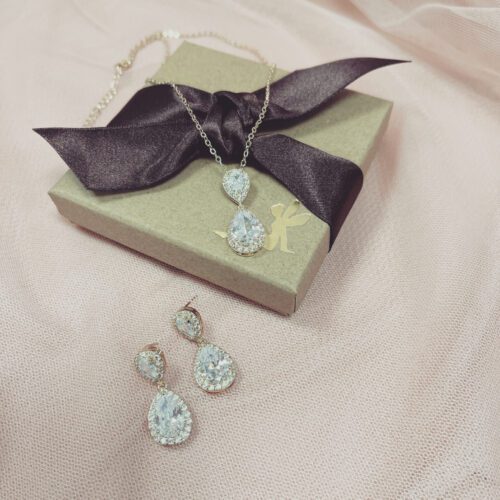 Such a Classic Gold Crystal Wedding Jewellery Set