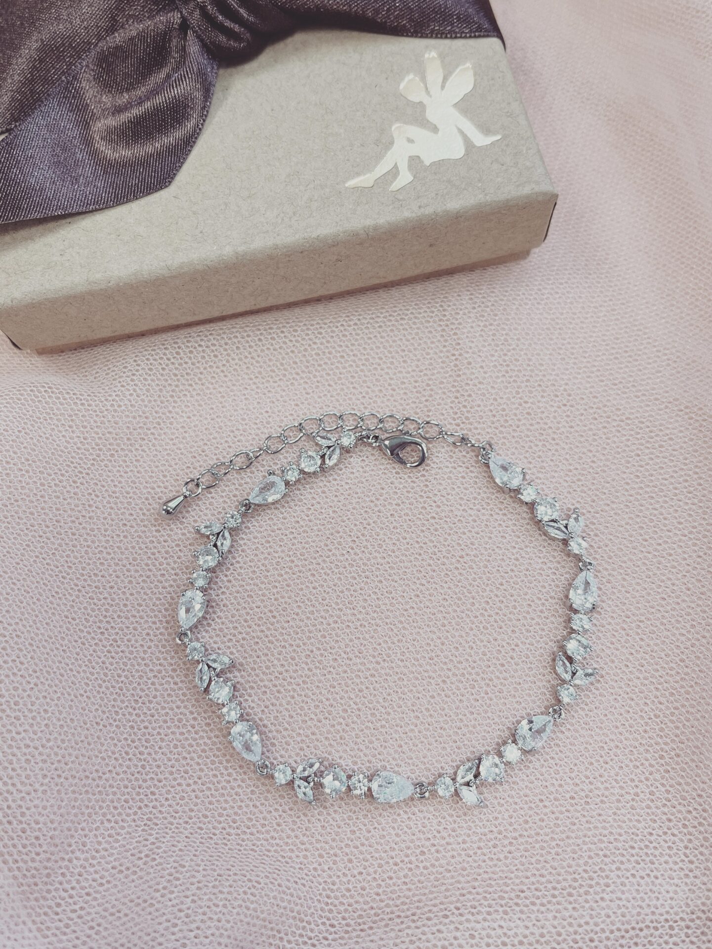 5a. Cleo Silver – bracelet